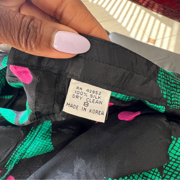 VINTAGE LAUREN ALEXANDRA 100% Silk Skirt Set Puff Sleeve Size 8 - Picture 10 of 10